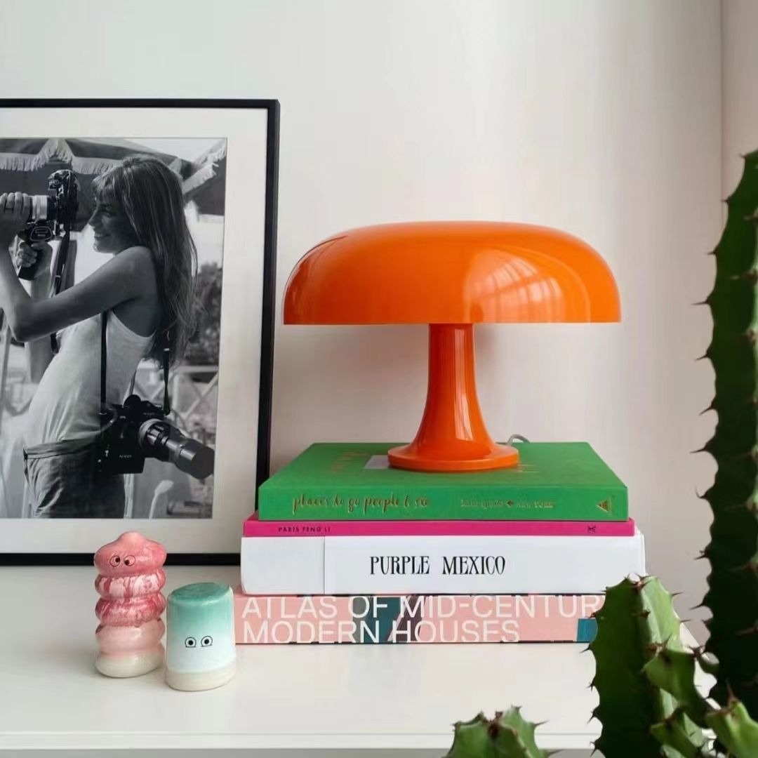 EMERGE Retro Mushroom Table Lamp – Modern Minimalist Warm Light for Home Décor